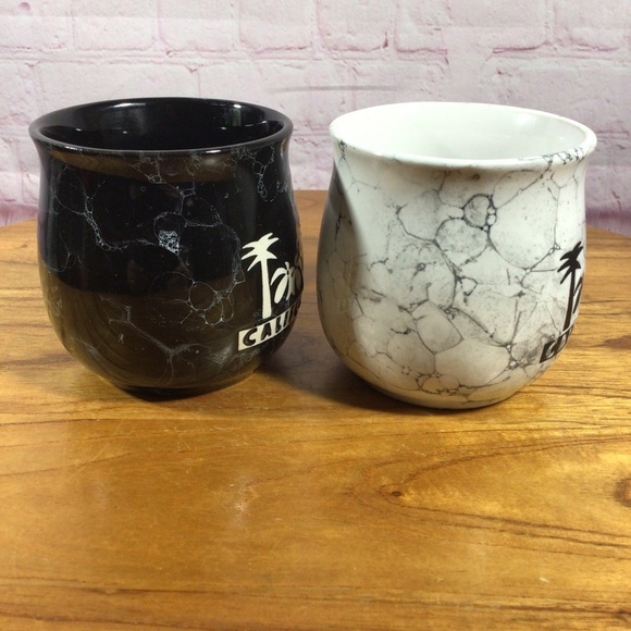 California Black and White Marble Look Embossed Ceramic Mugs - Set of 2 - Picture 2 of 9